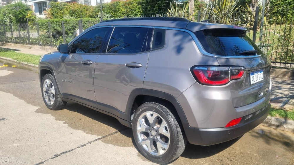 Jeep Compass  Longitude Plus — foto 8